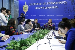 В УСОИ полиции РА состоялась встреча с журналистами, в ходе которой был представлен отчет о деятельности полицейских служб и территориальных органов за первые 9 месяцев 2014 года В УСОИ полиции РА состоялась встреча с журналистами, в ходе которой был представлен отчет о деятельности полицейских служб и территориальных органов за первые 9 месяцев 2014 года