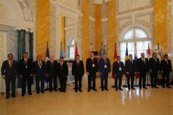 Սանկտ Պետերբուրգում անցկացվեց ԱՊՀ մասնակից պետությունների ներքին գործերի նախարարների Խորհրդի հերթական նիստը (ՏԵՍԱՆՅՈՒԹ և ԼՈՒՍԱՆԿԱՐՆԵՐ) Սանկտ Պետերբուրգում անցկացվեց ԱՊՀ մասնակից պետությունների ներքին գործերի նախարարների Խորհրդի հերթական նիստը (ՏԵՍԱՆՅՈՒԹ և ԼՈՒՍԱՆԿԱՐՆԵՐ)