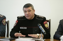 Начальник Полиции провел рабочее совещание в Гехаркуникском марзе (ВИДЕО и ФОТОРЯД) Начальник Полиции провел рабочее совещание в Гехаркуникском марзе (ВИДЕО и ФОТОРЯД)