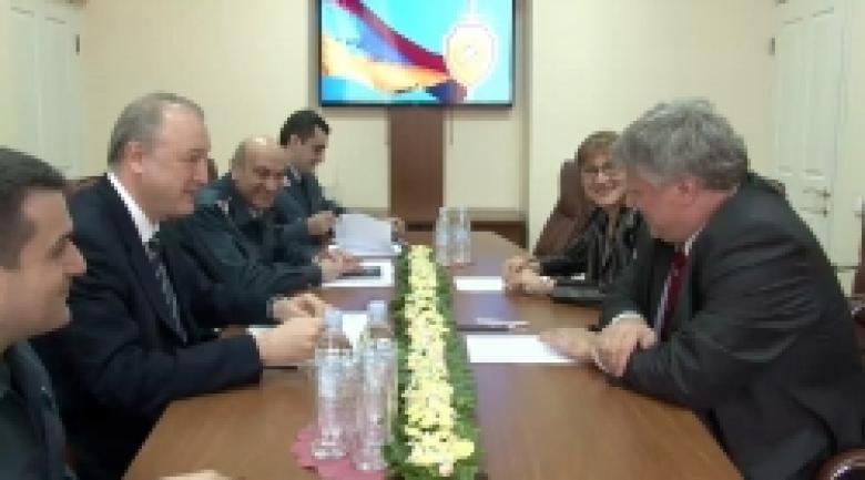 Deputy Director of the Geneva Centre for the Democratic Control of Armed Forces visits Armenian Police (VIDEO) 