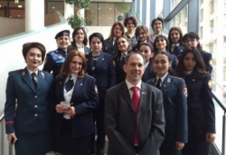 «Կանայք ոստիկանությունում». տարածաշրջանային համաժողով Թբիլիսիում (ՏԵՍԱՆՅՈՒԹ և ԼՈՒՍԱՆԿԱՐՆԵՐ) «Կանայք ոստիկանությունում». տարածաշրջանային համաժողով Թբիլիսիում (ՏԵՍԱՆՅՈՒԹ և ԼՈՒՍԱՆԿԱՐՆԵՐ)