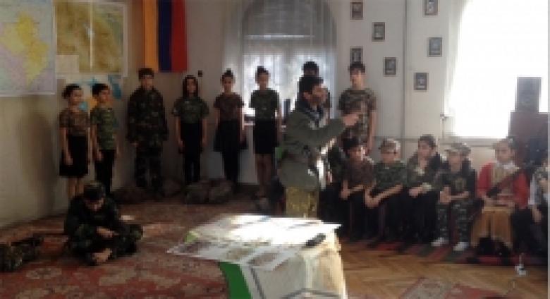 Ոստիկանության վետերանները՝ Րաֆֆու անվան դպրոցում (ՏԵՍԱՆՅՈՒԹ) Ոստիկանության վետերանները՝ Րաֆֆու անվան դպրոցում (ՏԵՍԱՆՅՈՒԹ)