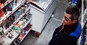 Տեսագրությունում պատկերված տղամարդը կասկածվում է խանութից գողություն կատարելու մեջ