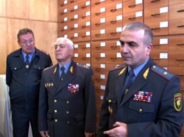 Հիմնանորոգման և նյութատեխնիկական հագեցման աշխատանքները ոստիկանության ստորաբաժանումներում շարունակվում են. փորձաքրեագիտական վարչությունը` նոր տեսքով և բարելավված Հիմնանորոգման և նյութատեխնիկական հագեցման աշխատանքները ոստիկանության ստորաբաժանումներում շարունակվում են. փորձաքրեագիտական վարչությունը` նոր տեսքով և բարելավված