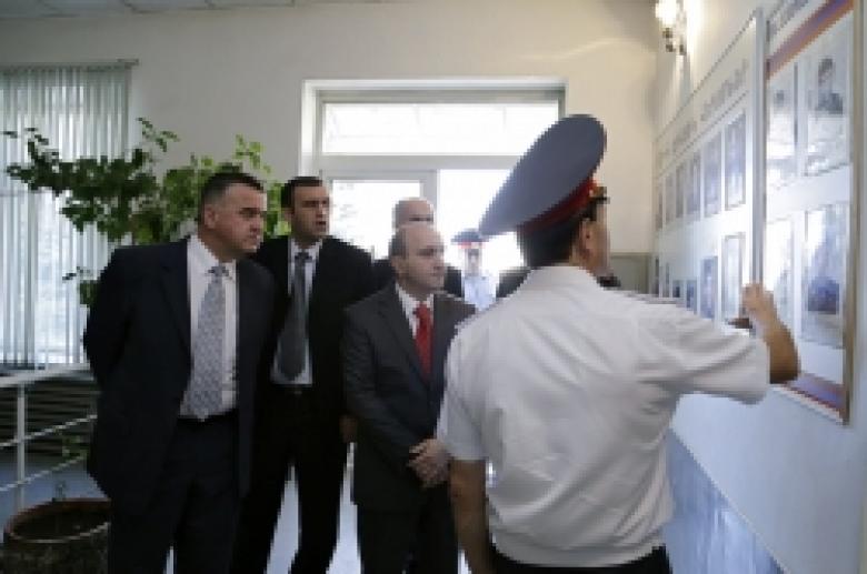 Վրաստանի պարեկային ոստիկանության դեպարտամենտի պատվիրակությունը Հայաստանում (ֆոտոշարք) Վրաստանի պարեկային ոստիկանության դեպարտամենտի պատվիրակությունը Հայաստանում (ֆոտոշարք)