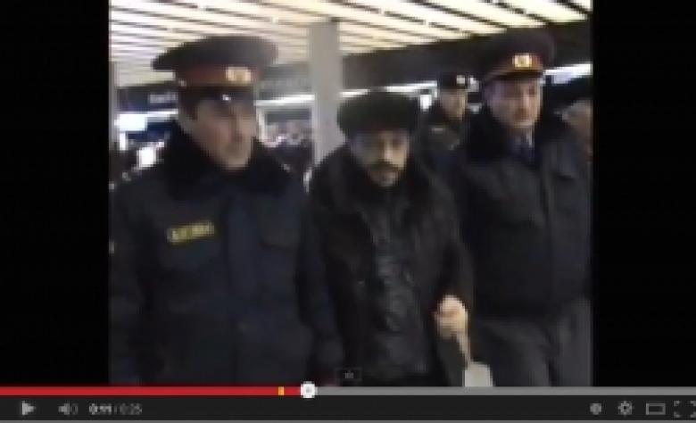 Ավազակային հարձակում կատարելու մեղադրանքով հետախուզվողը Հայաստան տեղափոխվեց Մոսկվա-Երևան չվերթի ինքնաթիռով (ՏԵՍԱՆՅՈՒԹ)