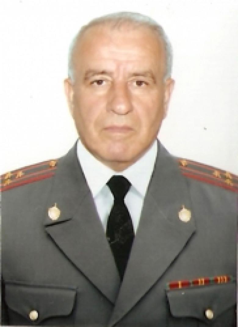 Ծանր հանցագործության բացահայտմանն աջակցելու համար ՀՀ ոստիկանության պետը պարգևատրել է ոստիկանության վետերանին Ծանր հանցագործության բացահայտմանն աջակցելու համար ՀՀ ոստիկանության պետը պարգևատրել է ոստիկանության վետերանին