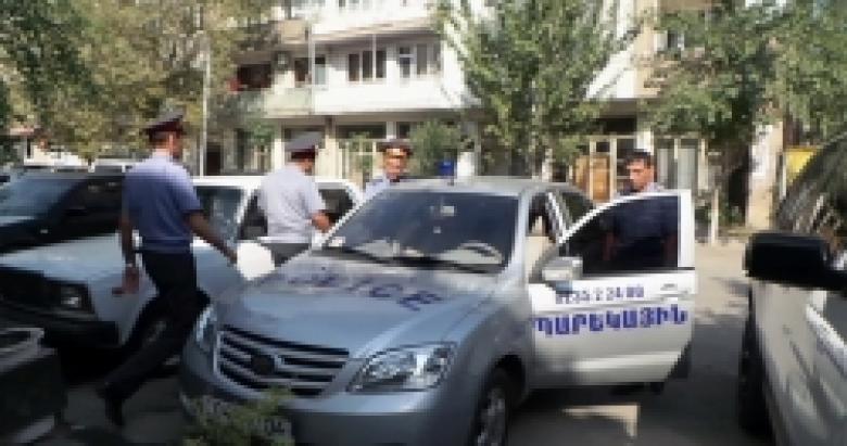 Արտաշատում սպանության փորձ կատարողին հայտնաբերելու  ուղղությամբ միջոցառումները շարունակվում են (ՏԵՍԱՆՅՈՒԹ) Արտաշատում սպանության փորձ կատարողին հայտնաբերելու  ուղղությամբ միջոցառումները շարունակվում են (ՏԵՍԱՆՅՈՒԹ)