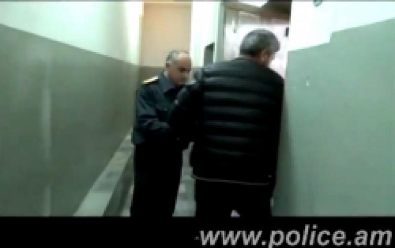 Տեսնելով, որ տանը մարդ կա՝ գողերը դիմել էին փախուստի (ՏԵՍԱՆՅՈՒԹ) Տեսնելով, որ տանը մարդ կա՝ գողերը դիմել էին փախուստի (ՏԵՍԱՆՅՈՒԹ)