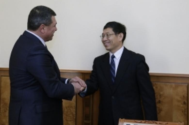 The newly appointed Ambassador Extraordinary and Plenipotentiary of the People's Republic of China to Armenia visits Police of the Republic of Armenia (VIDEO and PHOTOS) The newly appointed Ambassador Extraordinary and Plenipotentiary of the People's Republic of China to Armenia visits Police of the Republic of Armenia (VIDEO and PHOTOS)