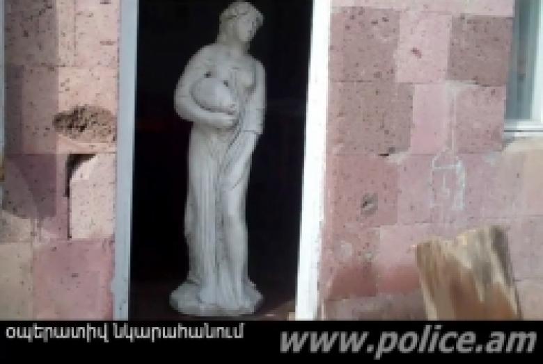 Դիլիջանից գողացած մարմարե արձանը Երևան էին տեղափոխել «Ռենջ Ռովեր»-ով (ՏԵՍԱՆՅՈՒԹ)