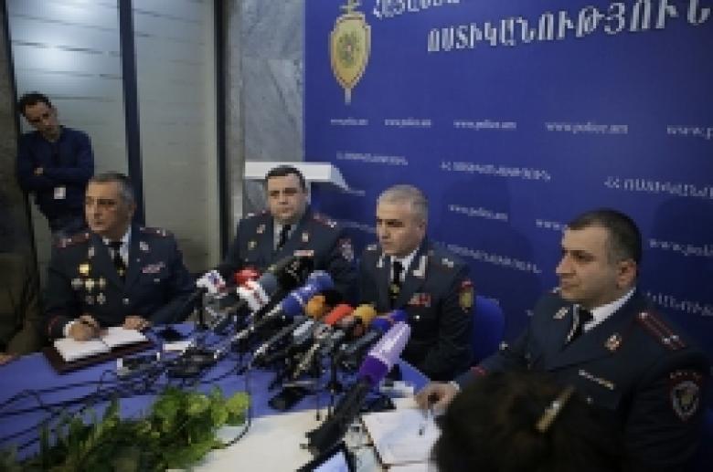 Լրագրողներին ներկայացվեց ՀՀ Սահմանադրության փոփոխությունների հանրաքվեի ընթացքում ՀՀ ոստիկանության կատարած աշխատանքը (ՏԵՍԱՆՅՈՒԹ և ԼՈՒՍԱՆԿԱՐՆԵՐ) Լրագրողներին ներկայացվեց ՀՀ Սահմանադրության փոփոխությունների հանրաքվեի ընթացքում ՀՀ ոստիկանության կատարած աշխատանքը (ՏԵՍԱՆՅՈՒԹ և ԼՈՒՍԱՆԿԱՐՆԵՐ)
