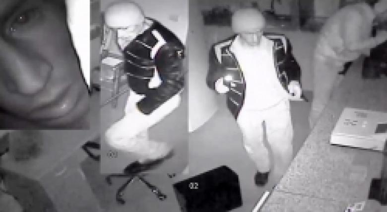 Ոստիկանությունը դիմում է դեղատնից կատարված գողության տեսագրության մեջ պատկերված անձանց ճանաչողներին (ՏԵՍԱՆՅՈՒԹ) Ոստիկանությունը դիմում է դեղատնից կատարված գողության տեսագրության մեջ պատկերված անձանց ճանաչողներին (ՏԵՍԱՆՅՈՒԹ)