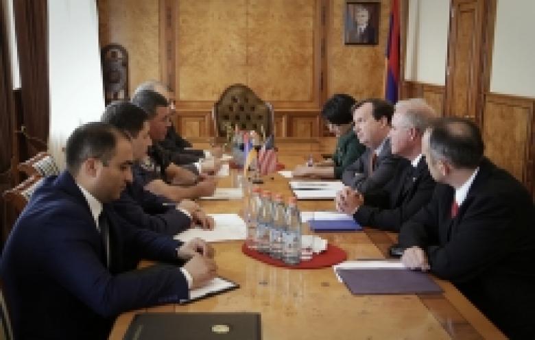 Police Chief Vladimir Gasparyan receives the U.S. Ambassador Extraordinary and Plenipotentiary to Armenia (VIDEO and PHOTOS)