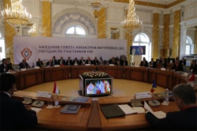 ԱՊՀ մասնակից պետությունների ներքին գործերի նախարարների Խորհրդի նիստ՝ Սանկտ Պետերբուրգում ԱՊՀ մասնակից պետությունների ներքին գործերի նախարարների Խորհրդի նիստ՝ Սանկտ Պետերբուրգում