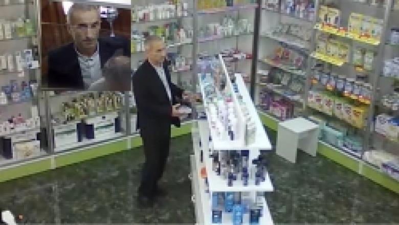 Դեղատնից գողություն կատարած տղամարդուն նկարահանել է տեսախցիկը (ՏԵՍԱՆՅՈՒԹ) Դեղատնից գողություն կատարած տղամարդուն նկարահանել է տեսախցիկը (ՏԵՍԱՆՅՈՒԹ)