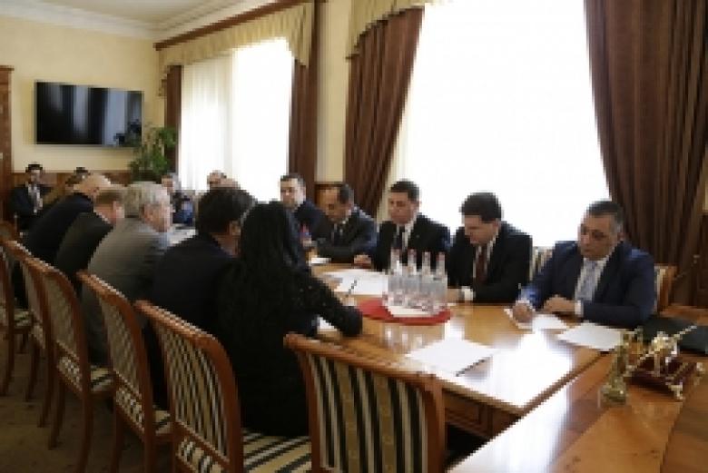 Ընդունելություն ՀՀ ոստիկանությունում (ՏԵՍԱՆՅՈՒԹ ԵՎ ԼՈՒՍԱՆԿԱՐՆԵՐ) Ընդունելություն ՀՀ ոստիկանությունում (ՏԵՍԱՆՅՈՒԹ ԵՎ ԼՈՒՍԱՆԿԱՐՆԵՐ)