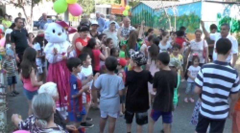 Ամառային ուրախ օր՝ ոստիկանության վետերանների հետ (ՏԵՍԱՆՅՈՒԹ) Ամառային ուրախ օր՝ ոստիկանության վետերանների հետ (ՏԵՍԱՆՅՈՒԹ)