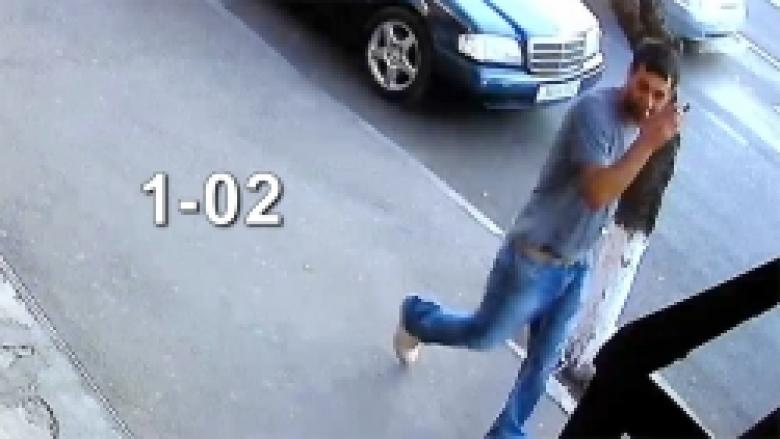 Տեսագրությունում պատկերված անձը կասկածվում է կողոպուտ կատարելու մեջ (ՏԵՍԱՆՅՈՒԹ) Տեսագրությունում պատկերված անձը կասկածվում է կողոպուտ կատարելու մեջ (ՏԵՍԱՆՅՈՒԹ)