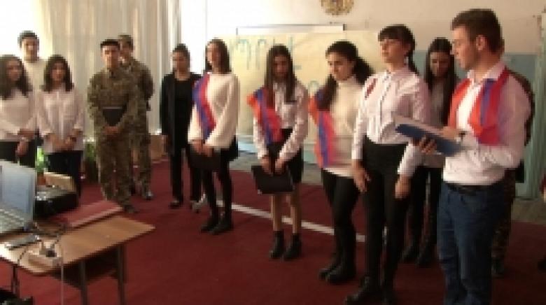 Ոստիկանության վետերանները թիվ 139 ավագ դպրոցում (ՏԵՍԱՆՅՈՒԹ) Ոստիկանության վետերանները թիվ 139 ավագ դպրոցում (ՏԵՍԱՆՅՈՒԹ)