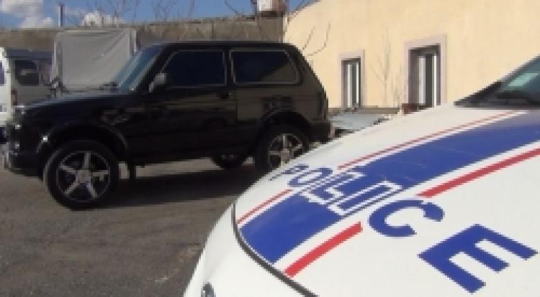 Արկածախնդիր վարորդների մեքենաները տեղափոխվեցին ճանապարհային ոստիկանության պահպանվող հատուկ տարածք (ՏԵՍԱՆՅՈՒԹ, ԼՈՒՍԱՆԿԱՐՆԵՐ) Արկածախնդիր վարորդների մեքենաները տեղափոխվեցին ճանապարհային ոստիկանության պահպանվող հատուկ տարածք (ՏԵՍԱՆՅՈՒԹ, ԼՈՒՍԱՆԿԱՐՆԵՐ)