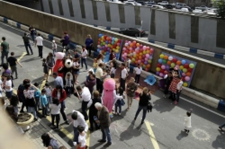 Հունիսի 1. Ոստիկանների անակնկալը երեխաներին ոստիկանության մշակույթի կենտրոնում /ԼՈԻՍԱՆԿԱՐՆԵՐ/ Հունիսի 1. Ոստիկանների անակնկալը երեխաներին ոստիկանության մշակույթի կենտրոնում /ԼՈԻՍԱՆԿԱՐՆԵՐ/