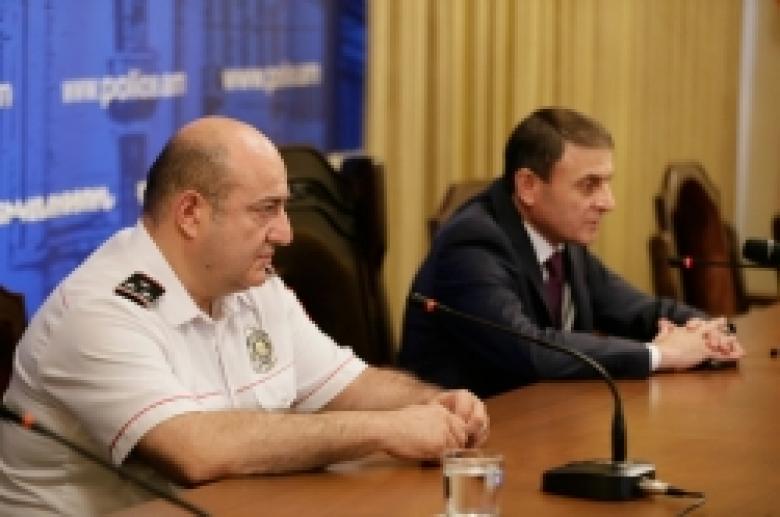 Ներկայացվեց ոստիկանության պետի նորանշանակ տեղակալը (ՏԵՍԱՆՅՈՒԹ, ԼՈՒՍԱՆԿԱՐՆԵՐ) Ներկայացվեց ոստիկանության պետի նորանշանակ տեղակալը (ՏԵՍԱՆՅՈՒԹ, ԼՈՒՍԱՆԿԱՐՆԵՐ)