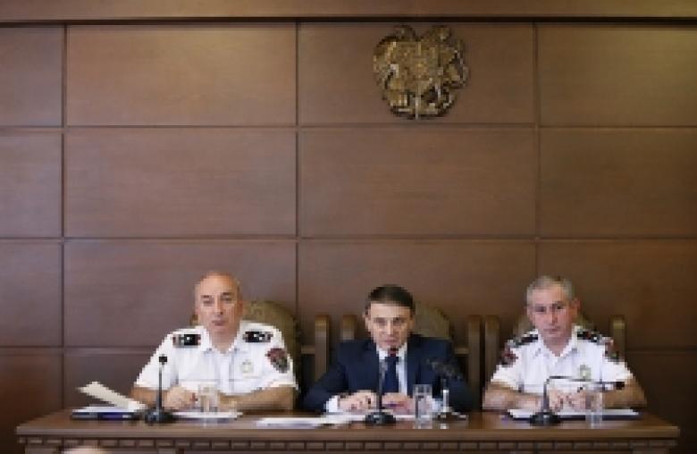 Ոստիկանության Երևան քաղաքի վարչությունում  ամփոփվեց 2018թ. 6 ամիսների աշխատանքը /ՏԵՍԱՆՅՈՒԹ, ԼՈՒՍԱՆԿԱՐՆԵՐ/