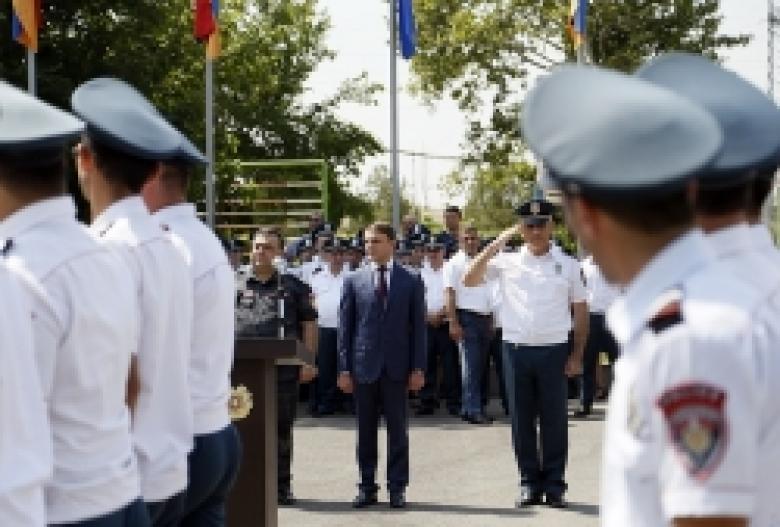 Դիպլոմների հանձնման հանդիսավոր արարողություն ոստիկանության կրթահամալիրում (ՏԵՍԱՆՅՈՒԹ, ԼՈՒՍԱՆԿԱՐՆԵՐ) Դիպլոմների հանձնման հանդիսավոր արարողություն ոստիկանության կրթահամալիրում (ՏԵՍԱՆՅՈՒԹ, ԼՈՒՍԱՆԿԱՐՆԵՐ)