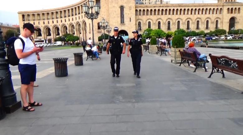 Երևանի պարեկները գողության փորձի դեպք են բացահայտել Երևանի պարեկները գողության փորձի դեպք են բացահայտել