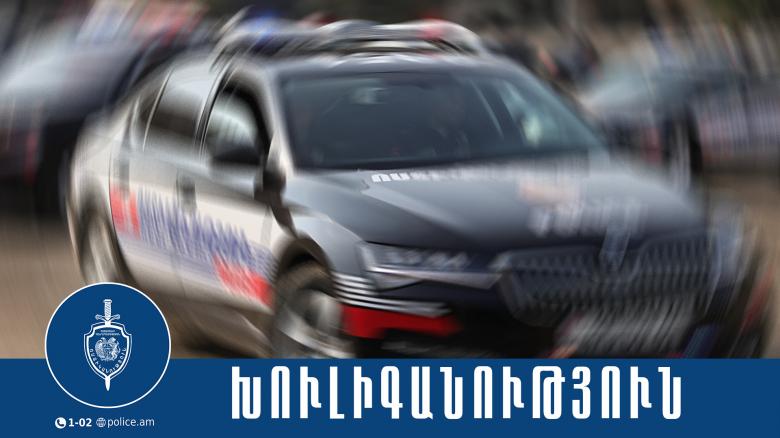 Խուլիգանություն և մարմնական վնասվածք Նուբարաշենում. վիճել են «Երևան ավտոբուս» ընկերության վարորդը և ուղեվարձը չվճարած ուղևորներ Խուլիգանություն և մարմնական վնասվածք Նուբարաշենում. վիճել են «Երևան ավտոբուս» ընկերության վարորդը և ուղեվարձը չվճարած ուղևորներ