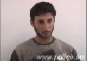 Փախչող կողոպտիչը քիչ անց ոստիկանությունում էր (ՏԵՍԱՆՅՈՒԹ) Փախչող կողոպտիչը քիչ անց ոստիկանությունում էր (ՏԵՍԱՆՅՈՒԹ)