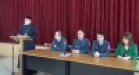 Ոստիկանության նախաձեռնությամբ հանրակրթական դպրոցներում անցկացվում են հանդիպումներ «Անչափահասը և պետությունը»  թեմայով (ՏԵՍԱՆՅՈՒԹ) Ոստիկանության նախաձեռնությամբ հանրակրթական դպրոցներում անցկացվում են հանդիպումներ «Անչափահասը և պետությունը»  թեմայով (ՏԵՍԱՆՅՈՒԹ)