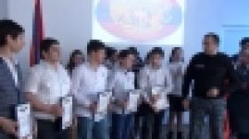 Հանցագործության բացահայտմանն աջակցած խիզախ դպրոցականները պարգևատրվեցին (ՏԵՍԱՆՅՈՒԹ) Հանցագործության բացահայտմանն աջակցած խիզախ դպրոցականները պարգևատրվեցին (ՏԵՍԱՆՅՈՒԹ)