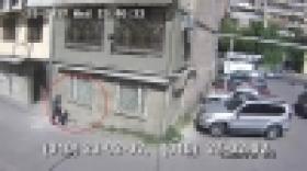 Կահույքագործը ներքնակի տակից 680.000 դրամ է գողացել: Ճանաչողներին խնդրում ենք արձագանքել (ՏԵՍԱՆՅՈՒԹ)  Կահույքագործը ներքնակի տակից 680.000 դրամ է գողացել: Ճանաչողներին խնդրում ենք արձագանքել (ՏԵՍԱՆՅՈՒԹ)