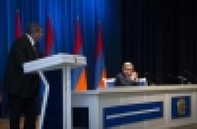 ՀՀ ոստիկանության պետ, ոստիկանության գեներալ-գնդապետ Վլադիմիր Գասպարյանի ելույթը ոստիկանության կոլեգիայի նիստում 23.10.2017 թ. ՀՀ ոստիկանության պետ, ոստիկանության գեներալ-գնդապետ Վլադիմիր Գասպարյանի ելույթը ոստիկանության կոլեգիայի նիստում 23.10.2017 թ.