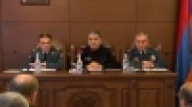 Ոստիկանության Երևան քաղաքի վարչությունն ամփոփեց 2017 թվականի աշխատանքը (ՏԵՍԱՆՅՈՒԹ) Ոստիկանության Երևան քաղաքի վարչությունն ամփոփեց 2017 թվականի աշխատանքը (ՏԵՍԱՆՅՈՒԹ)