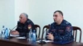 Ոստիկանության անձնագրային և վիզաների վարչությունն ամփոփեց 2017 թվականի աշխատանքը (ՏԵՍԱՆՅՈՒԹ) Ոստիկանության անձնագրային և վիզաների վարչությունն ամփոփեց 2017 թվականի աշխատանքը (ՏԵՍԱՆՅՈՒԹ)