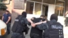 Ոստիկանության ԿՀԴՊԳՎ ծառայողները հետախուզվողի են հայտնաբերել /ՏԵՍԱՆՅՈՒԹ/ Ոստիկանության ԿՀԴՊԳՎ ծառայողները հետախուզվողի են հայտնաբերել /ՏԵՍԱՆՅՈՒԹ/