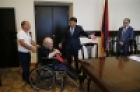 ՀՀ ոստիկանության պետ Վալերիյ Օսիպյանն ընդունել է քաղաքացիների /ՏԵՍԱՆՅՈՒԹ, ԼՈՒՍԱՆԿԱՐՆԵՐ/ ՀՀ ոստիկանության պետ Վալերիյ Օսիպյանն ընդունել է քաղաքացիների /ՏԵՍԱՆՅՈՒԹ, ԼՈՒՍԱՆԿԱՐՆԵՐ/