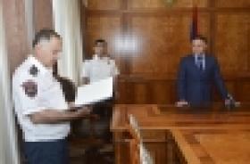 Վալերիյ Օսիպյանը 15 ոստիկանների նոր կոչումներ է շնորհել (ՏԵՍԱՆՅՈՒԹ, ԼՈՒՍԱՆԿԱՐՆԵՐ) Վալերիյ Օսիպյանը 15 ոստիկանների նոր կոչումներ է շնորհել (ՏԵՍԱՆՅՈՒԹ, ԼՈՒՍԱՆԿԱՐՆԵՐ)