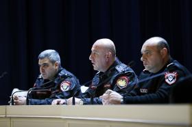 Ոստիկանության պետի պաշտոնակատարը հանդիպել է ՔՈԳՎ անձնակազմի հետ Ոստիկանության պետի պաշտոնակատարը հանդիպել է ՔՈԳՎ անձնակազմի հետ