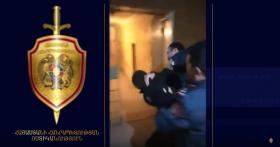 Բնակարանային գողություն Վերին Դվին գյուղում․ Արտաշատի քրեական հետախույզները հայտնաբերել են կասկածվողին ու գողոնը (ՏԵՍԱՆՅՈՒԹ) Բնակարանային գողություն Վերին Դվին գյուղում․ Արտաշատի քրեական հետախույզները հայտնաբերել են կասկածվողին ու գողոնը (ՏԵՍԱՆՅՈՒԹ)