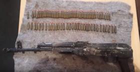 Ոստիկանության բաժիններում ապօրինի զենք-զինամթերք է հանձնվել, այդ թվում՝ «Կալաշնիկով»-ներ (ՏԵՍԱՆՅՈՒԹ) Ոստիկանության բաժիններում ապօրինի զենք-զինամթերք է հանձնվել, այդ թվում՝ «Կալաշնիկով»-ներ (ՏԵՍԱՆՅՈՒԹ)