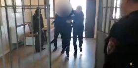 Աշտարակի ոստիկանները բերման են ենթարկել Օշական գյուղի բնակիչ «օրենքով գողի» Աշտարակի ոստիկանները բերման են ենթարկել Օշական գյուղի բնակիչ «օրենքով գողի»