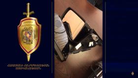 Էրեբունու ոստիկանները թարմ հետքերով հայտնաբերեցին «Մերսեդեսի» հայելիները գողացողին ու գողոնը Էրեբունու ոստիկանները թարմ հետքերով հայտնաբերեցին «Մերսեդեսի» հայելիները գողացողին ու գողոնը