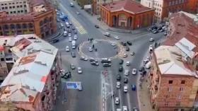 В пилотном режиме организовано кольцевое движение на перекрестке проспекта Аршакуняц и улицы Гарегина Нжде в Ереване
