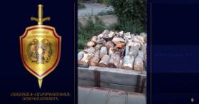 Իջևանի ոստիկանները 8 խմ ապօրինի փայտանյութով բեռնատար են հայտնաբերել Իջևանի ոստիկանները 8 խմ ապօրինի փայտանյութով բեռնատար են հայտնաբերել