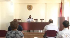 Աշխատանքային խորհրդակցություն ոստիկանության անձնագրային և վիզաների վարչությունում Աշխատանքային խորհրդակցություն ոստիկանության անձնագրային և վիզաների վարչությունում