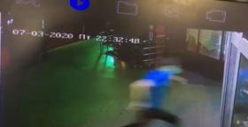 Կողոպուտ Տիգրան Մեծի պողոտայում․ Կենտրոնականի քրեական հետախույզները հայտնաբերել են կասկածյալին Կողոպուտ Տիգրան Մեծի պողոտայում․ Կենտրոնականի քրեական հետախույզները հայտնաբերել են կասկածյալին